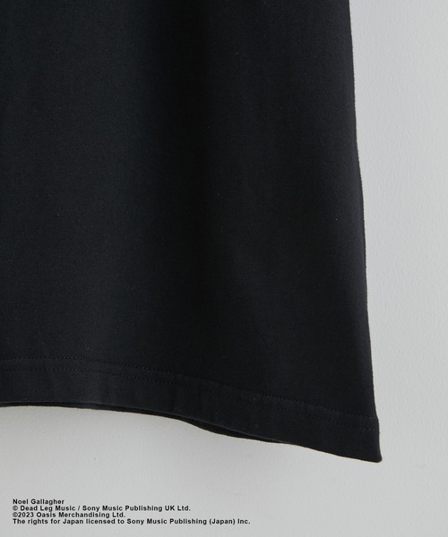 ADAM ET ROPE'（アダムエロペ）の「【OASIS × 10 CULTURE】EXCLUSIVE LOGO T-SHIRT（Tシャツ/カットソー・メンズ・ホワイト/ブラック系その他/ブラック/ホワイト系その他・XL/L/M）」の7枚目の写真