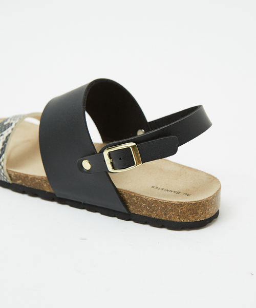 Au BANNISTER（オゥバニスター）の「【販売店舗限定】フットベッドサンダル（サンダル・レディース・ホワイト/ブラック/ベージュ/ブロンズ/グレー・S/M/L）」の12枚目の写真