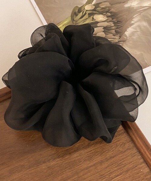 シュシュ　シフォン　ハンドメイド　チャコールグレー　⭐︎黒ごま おしゃれなくすみカラーシフォンシュシュ | CreateASmile