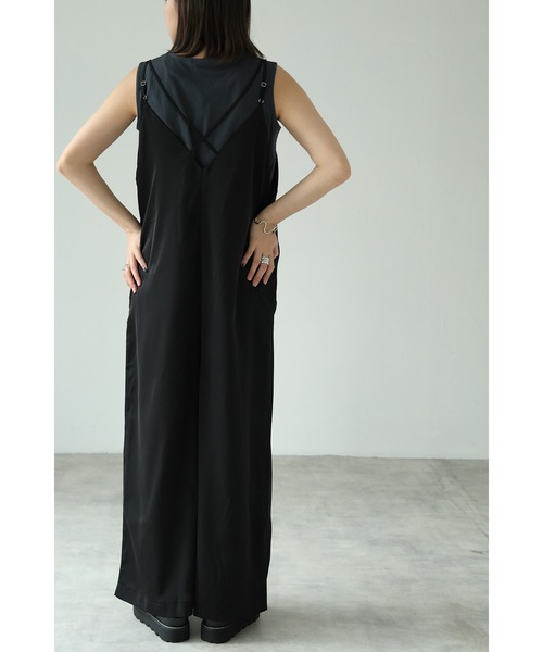 each（イーチ）の「バッククロスサロペット（サロペット/オーバーオール・レディース・モカ/ブラック・FREE）」の6枚目の写真