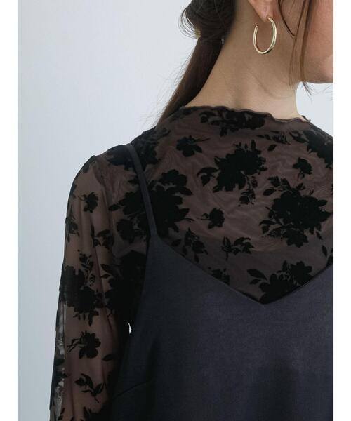 Te chichi（テチチ）の「レザーライクキャミワンピース（ワンピース・レディース・ブラック/ライトベージュ・F）」の21枚目の写真