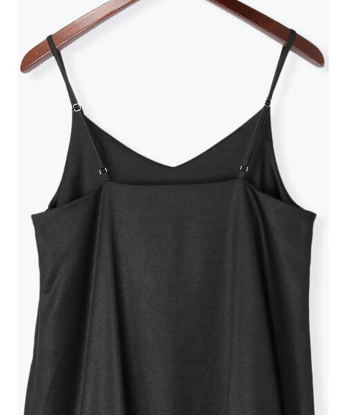 Te chichi（テチチ）の「レザーライクキャミワンピース（ワンピース・レディース・ブラック/ライトベージュ・F）」の11枚目の写真