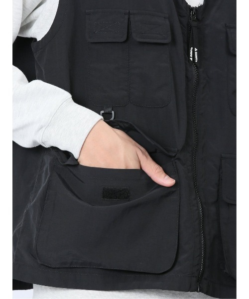 semantic design(セマンティックデザイン)の「【WEB限定販売】ジェリー/GERRYナイロンタフタ ベスト(ベスト・メンズ・カーキ/ブラック・LARGE/MEDIUM/X-LARGE)」の21枚目の写真