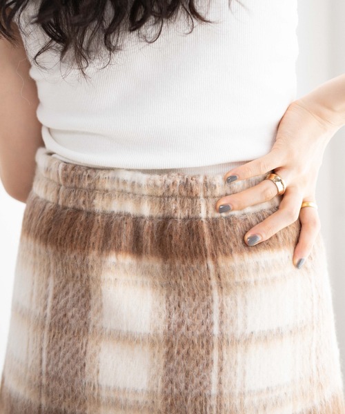 WEGO（ウィゴー）の「WEGO/シャギーチェックミニスカート（スカート・レディース・ベージュ系その他2/ブルー系その他2・FREE）」の7枚目の写真