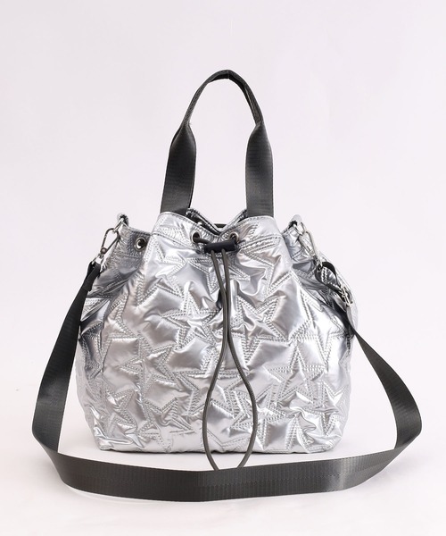 COOCO（クーコ）の「星柄キルティング２ＷＡＹ巾着トートバッグ／Ａ４対応（トートバッグ・レディース・ブロンズ/シルバー/ブラック・9）」の3枚目の写真