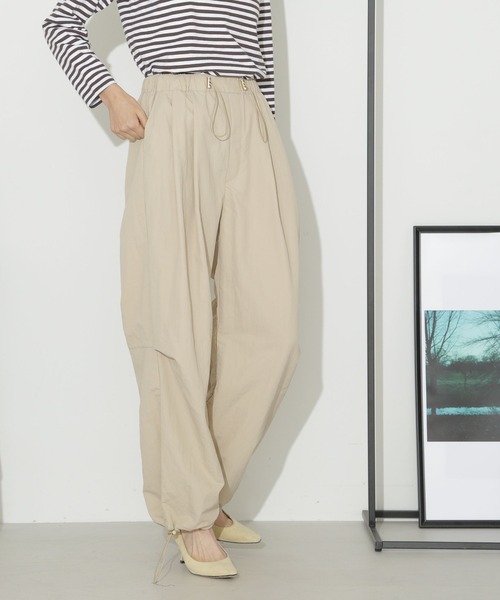 NANO universe(ナノユニバース)の「ナイロンドロストパンツ(その他パンツ・レディース・ブラック/ベージュ/モカ・FREE)」の3枚目の写真