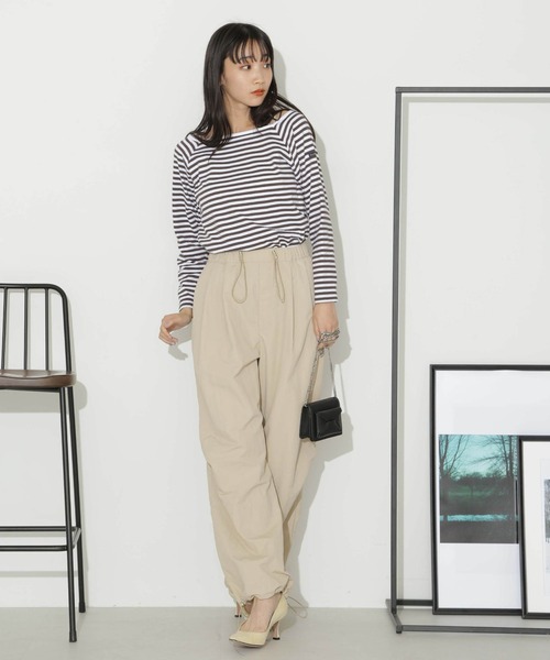 NANO universe(ナノユニバース)の「ナイロンドロストパンツ(その他パンツ・レディース・ブラック/ベージュ/モカ・FREE)」の7枚目の写真