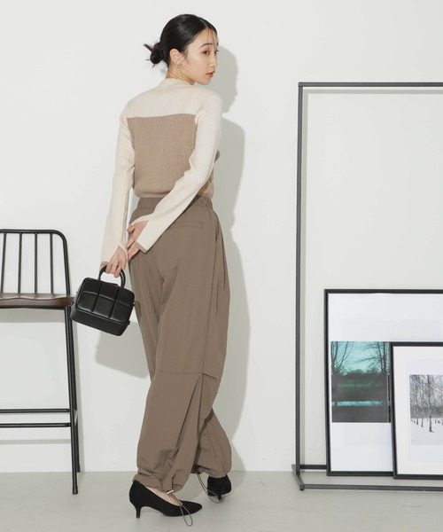 NANO universe(ナノユニバース)の「ナイロンドロストパンツ(その他パンツ・レディース・ブラック/ベージュ/モカ・FREE)」の16枚目の写真