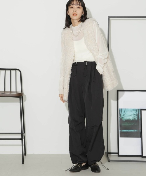 NANO universe(ナノユニバース)の「ナイロンドロストパンツ(その他パンツ・レディース・ブラック/ベージュ/モカ・FREE)」の19枚目の写真