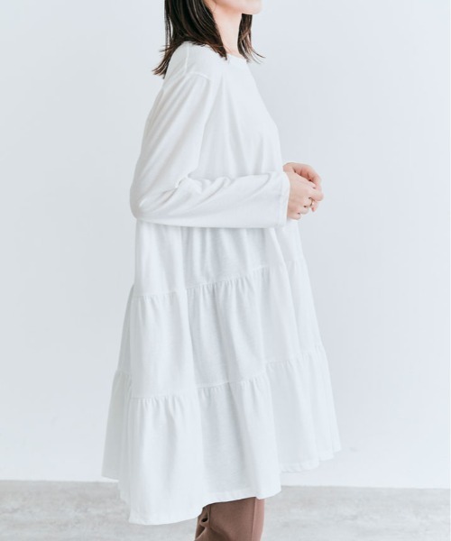 kirakiraShop(キラキラショップ)の「ティアード チュニック カットソー(Tシャツ/カットソー・レディース・ブラック/ネイビー/オフホワイト/杢グレー/ブルー/チャコール・FREE)」の9枚目の写真
