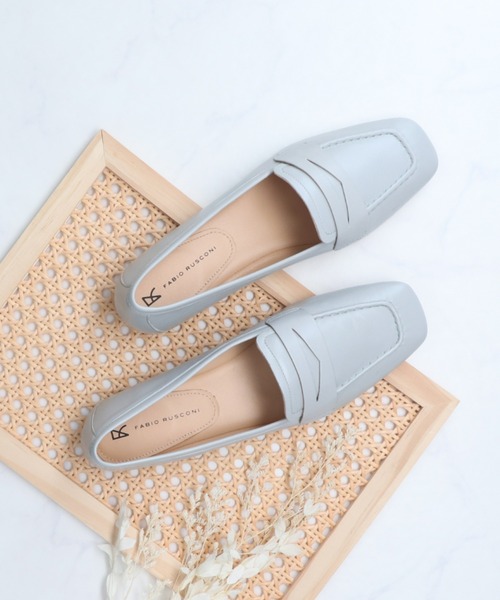 FABIO RUSCONI(ファビオルスコーニ)の「【FABIO RUSCONI】スクエアトウサケットフラットローファー(F41603)(ローファー・レディース・ブラック系その他/ライトグレー/アイボリー/シルバー・37/36/39/38/35)」の11枚目の写真