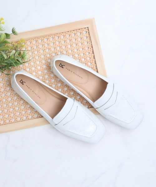 FABIO RUSCONI(ファビオルスコーニ)の「【FABIO RUSCONI】スクエアトウサケットフラットローファー(F41603)(ローファー・レディース・ブラック系その他/ライトグレー/アイボリー/シルバー・37/36/39/38/35)」の12枚目の写真