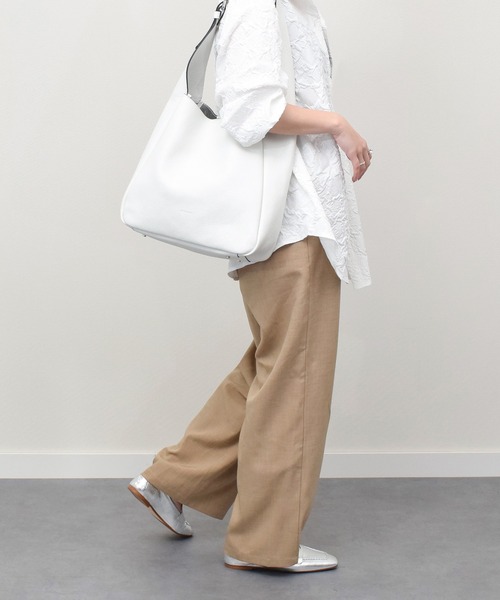 FABIO RUSCONI(ファビオルスコーニ)の「【FABIO RUSCONI】スクエアトウサケットフラットローファー(F41603)(ローファー・レディース・ブラック系その他/ライトグレー/アイボリー/シルバー・37/36/39/38/35)」の20枚目の写真