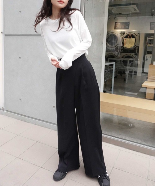 CORNERS（コーナーズ）の「ハイウエストタックパンツ（スラックス・レディース・アイボリー/ブラック/グレー/ベージュ・M/L/S）」の3枚目の写真