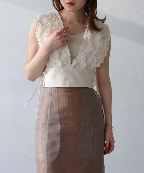 CLEIO（クレイオ）の「【CLEIO】サイドレースアップジャガードビスチェ（ベスト・レディース・ブラック/アイボリー・FREE）」の4枚目の写真