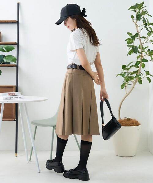 PUBLUX（パブリュクス）の「MARY QUANT × PUBLUX/マリークワント ワンポイント刺繍ロゴTシャツ　限定展開（Tシャツ/カットソー・レディース・ブラック/レッド/イエロー/オフホワイト/チャコールグレー・ﾌﾘ-）」の8枚目の写真