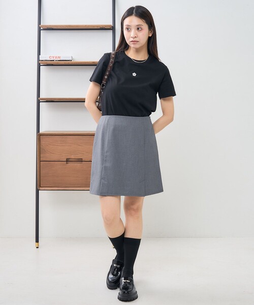 PUBLUX（パブリュクス）の「MARY QUANT × PUBLUX/マリークワント ワンポイント刺繍ロゴTシャツ　限定展開（Tシャツ/カットソー・レディース・ブラック/レッド/イエロー/オフホワイト/チャコールグレー・ﾌﾘ-）」の15枚目の写真