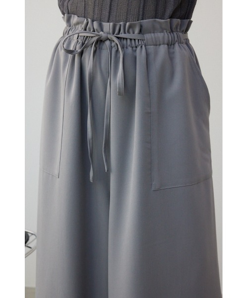 AZUL by moussy（アズールバイマウジー）の「ソフトタッチギャザーワイドパンツ（その他パンツ・レディース・ベージュ/グレー/ブラック・SMALL/MEDIUM）」の11枚目の写真