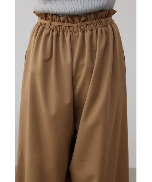 AZUL by moussy（アズールバイマウジー）の「ソフトタッチギャザーワイドパンツ（その他パンツ・レディース・ベージュ/グレー/ブラック・SMALL/MEDIUM）」の22枚目の写真