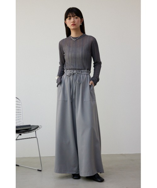 AZUL by moussy（アズールバイマウジー）の「ソフトタッチギャザーワイドパンツ（その他パンツ・レディース・ベージュ/グレー/ブラック・SMALL/MEDIUM）」の7枚目の写真