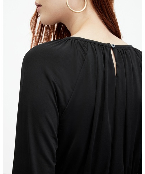ALLSAINTS（オールセインツ）の「CASANDRA DRAPED CROPPED TOP | CASANDRA ドレープ クロップド トップ（その他トップス・レディース・ブラック・4/6/8/10/2）」の7枚目の写真
