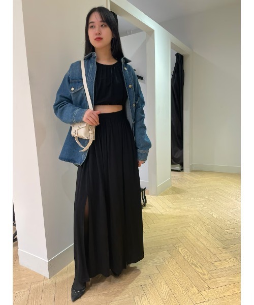 ALLSAINTS（オールセインツ）の「CASANDRA DRAPED CROPPED TOP | CASANDRA ドレープ クロップド トップ（その他トップス・レディース・ブラック・4/6/8/10/2）」の3枚目の写真