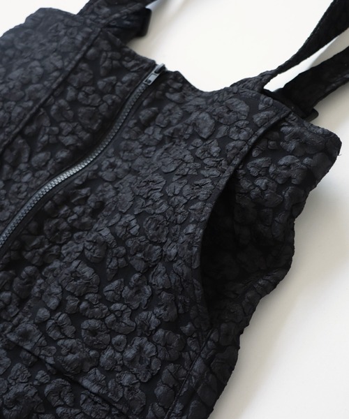 antiqua(アンティカ)の「ジャガードジャンパースカート(ワンピース・キッズ・ブラック・160/150/140)」の11枚目の写真