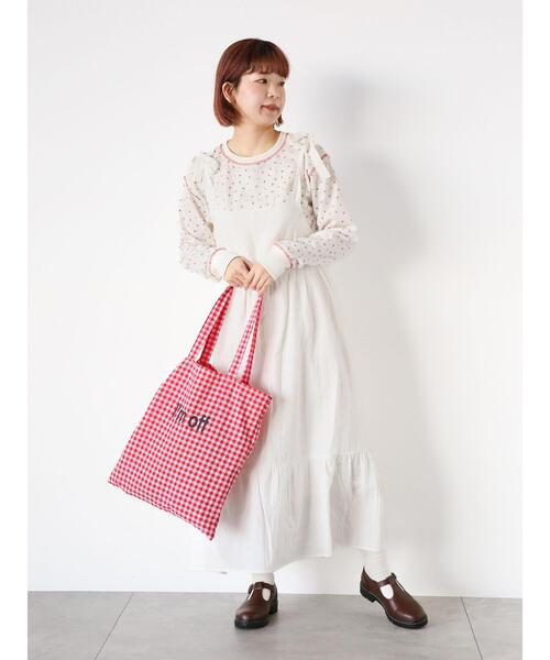 ehka sopo（エヘカソポ）の「肩リボンキャミワンピース（ワンピース・レディース・ブラック/オフホワイト/グリーン・F）」の17枚目の写真