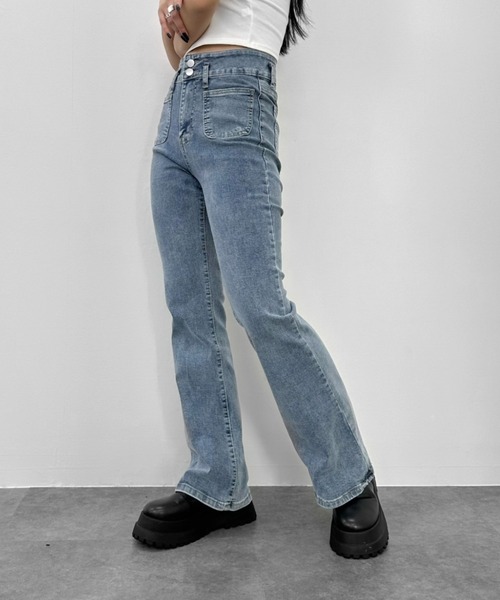 LVEU.(ラブユ.)の「【LVEU.】ストレッチフレアデニムパンツ / ボトムス パンツ デニム ダブルボタン ポケット タイト フレア ブーツカット 色落ち ヴィンテージ ブラック グレー インディゴ ブルー(デニムパンツ・レディース・ブラック/グレー/ブルー・FREE)」の3枚目の写真