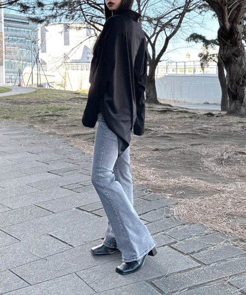 LVEU.(ラブユ.)の「【LVEU.】ストレッチフレアデニムパンツ / ボトムス パンツ デニム ダブルボタン ポケット タイト フレア ブーツカット 色落ち ヴィンテージ ブラック グレー インディゴ ブルー(デニムパンツ・レディース・ブラック/グレー/ブルー・FREE)」の18枚目の写真