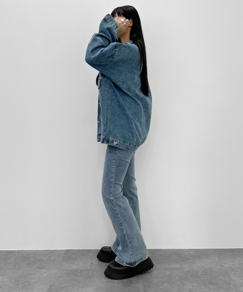 LVEU.(ラブユ.)の「【LVEU.】ストレッチフレアデニムパンツ / ボトムス パンツ デニム ダブルボタン ポケット タイト フレア ブーツカット 色落ち ヴィンテージ ブラック グレー インディゴ ブルー(デニムパンツ・レディース・ブラック/グレー/ブルー・FREE)」の9枚目の写真