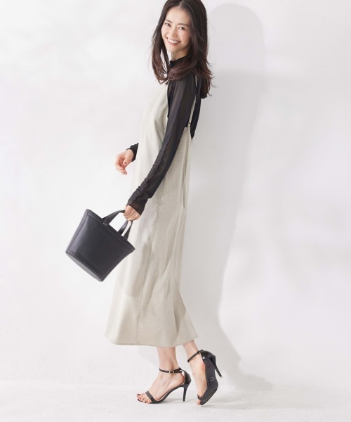 M.deux(エムドゥ)の「《シアーインナートップス》(Tシャツ/カットソー・レディース・ブラック/グレイッシュベージュ・MEDIUM)」の14枚目の写真