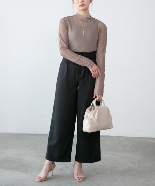 M.deux(エムドゥ)の「《シアーインナートップス》(Tシャツ/カットソー・レディース・ブラック/グレイッシュベージュ・MEDIUM)」の4枚目の写真