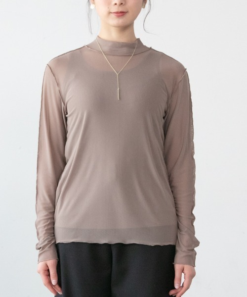 M.deux(エムドゥ)の「《シアーインナートップス》(Tシャツ/カットソー・レディース・ブラック/グレイッシュベージュ・MEDIUM)」の5枚目の写真