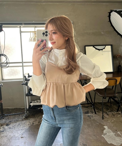 美品　ESMOK　レディース　バルーントップス　F　ベージュ fifth（フィフス）の「サテンバルーンビスチェ（ベスト）」 - WEAR