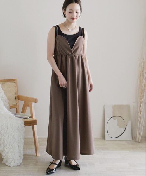 ECRIRE(エクリール)の「【ECRIRE by 陽】ギャザーボリュームキャミワンピース(ワンピース・レディース・ブラック/モカ・L/M)」の16枚目の写真