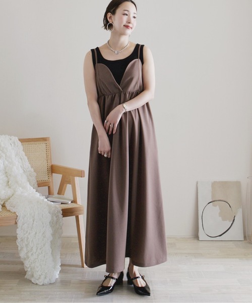 ECRIRE(エクリール)の「【ECRIRE by 陽】ギャザーボリュームキャミワンピース(ワンピース・レディース・ブラック/モカ・L/M)」の18枚目の写真