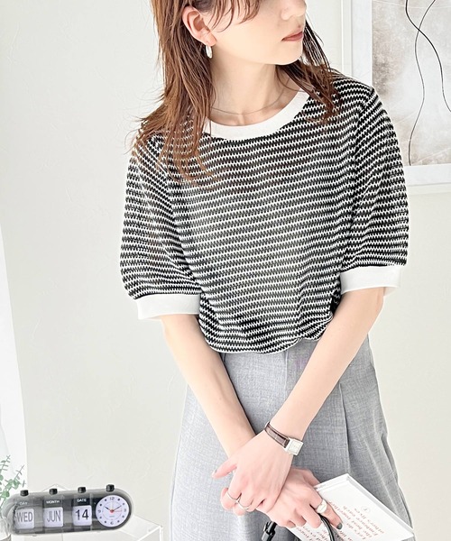 classicalelf(クラシカルエルフ)の「上品エレガントカジュアル。かぎ針風ボーダートップス(Tシャツ/カットソー・レディース・ブラック×ホワイト/ホワイト系その他2/ホワイト系その他・MEDIUM/SMALL/X-LARGE/LARGE)」の11枚目の写真