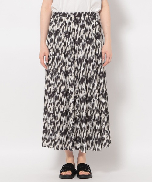 LEPSIM（レプシィム）の「楊柳フレアスカート　111924（スカート・レディース・アイボリー/ブルー/ブラック・FREE）」の11枚目の写真