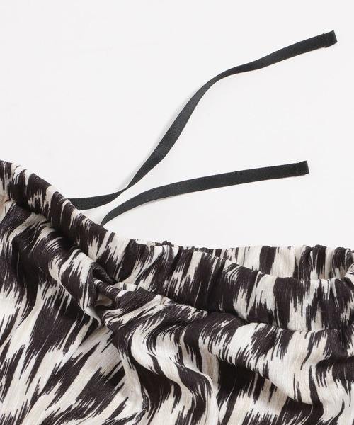 LEPSIM（レプシィム）の「楊柳フレアスカート　111924（スカート・レディース・アイボリー/ブルー/ブラック・FREE）」の4枚目の写真