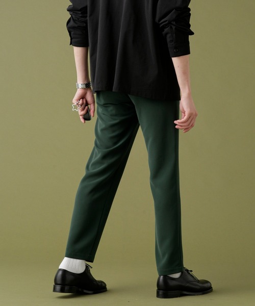 Apo(s)ture(アポスチャー)の「KYLE-001/合繊スリムパンツ(その他パンツ・メンズ・ブラック/グリーン/チャコール/ベージュ・XS/S/M/L/XL)」の13枚目の写真