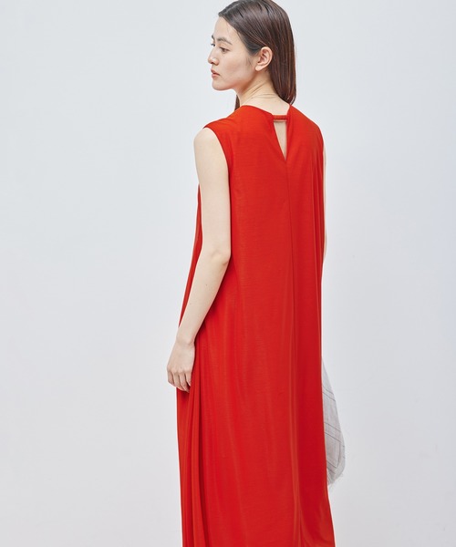 ROPE'（ロペ）の「【新色追加】エスパンディサイドプリーツワンピース【WEB限定/一部店舗限定】【メディア掲載】（ワンピース・レディース・レッド系その他/ベージュ系その他/ブラック/サックスブルー/ワイン/ダークブラウン・FREE）」の14枚目の写真