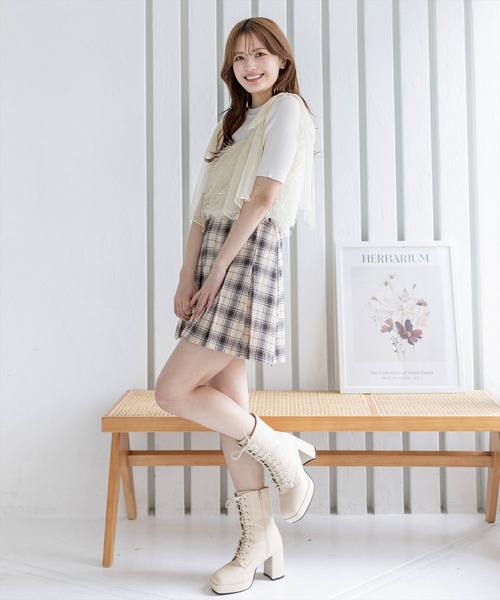 clear（クリア）の「肩チュールリボンフリンジビスチェ（ベスト・レディース・ピンク/グレー/ブラック/ライトベージュ・F）」の13枚目の写真