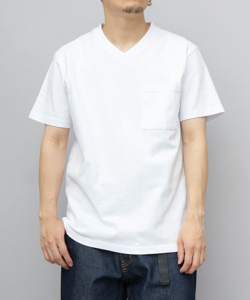 【関税込み】VETEMENTS ブラック Cut-Up VネックTシャツ MMW限定 VネックTシャツ – MINIMAL WARDROBE（ミニマルワード