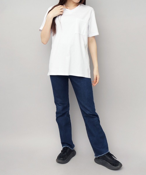 Goodwear(グッドウェア)の「7.6オンス USAコットン ポケット付き Vネック 半袖 Tシャツ レギュラーシルエット(Tシャツ/カットソー・メンズ・グレー/ブラック/ホワイト/チャコール/スミクロ・M/L/XL)」の20枚目の写真