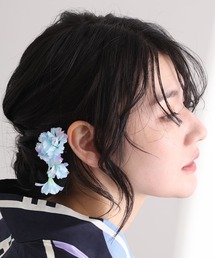 PourVous（プールヴー）の「ビーズ付き花髪飾り（ヘアピン）」