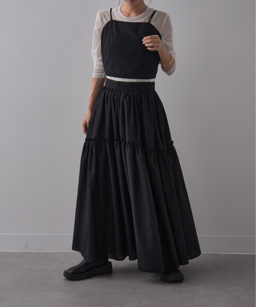 BCBG MAXAZRIA ベアトップビスチェ スカート 寄り