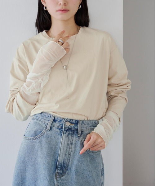 titivate（ティティベイト）の「シアードッキングロングスリーブTシャツ（Tシャツ/カットソー・レディース・ベージュ/オフホワイト/ブラック・FREE）」の3枚目の写真