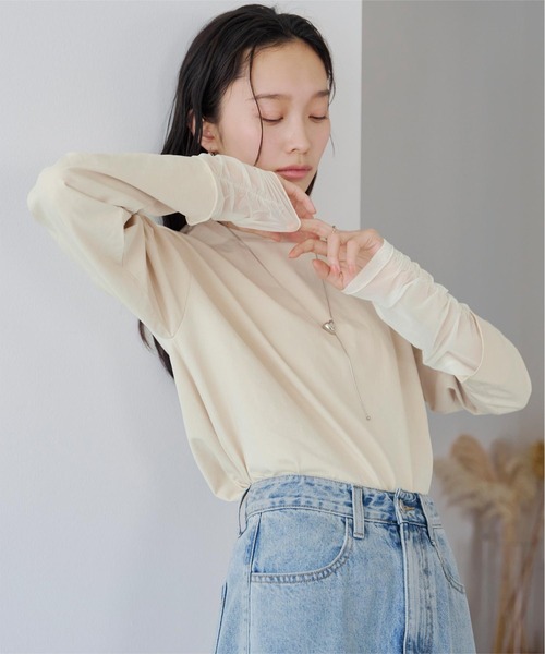 titivate（ティティベイト）の「シアードッキングロングスリーブTシャツ（Tシャツ/カットソー・レディース・ベージュ/オフホワイト/ブラック・FREE）」の9枚目の写真