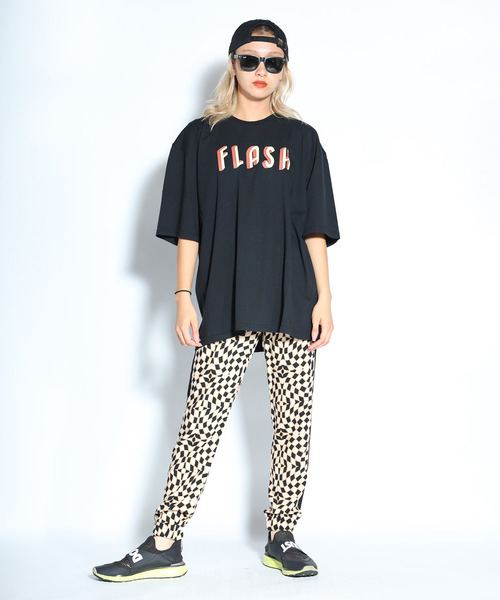 ALDIES(アールディーズ)の「Flash Big T / フラッシュビッグT(Tシャツ/カットソー・メンズ・ブラック/パープル/ホワイト・FREE)」の3枚目の写真